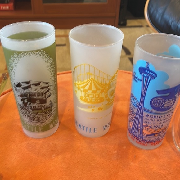4 SEATTLE 1962 WORLD'S FAIR CENTURY 21 GLASSES vintage - Picture 9 of 9